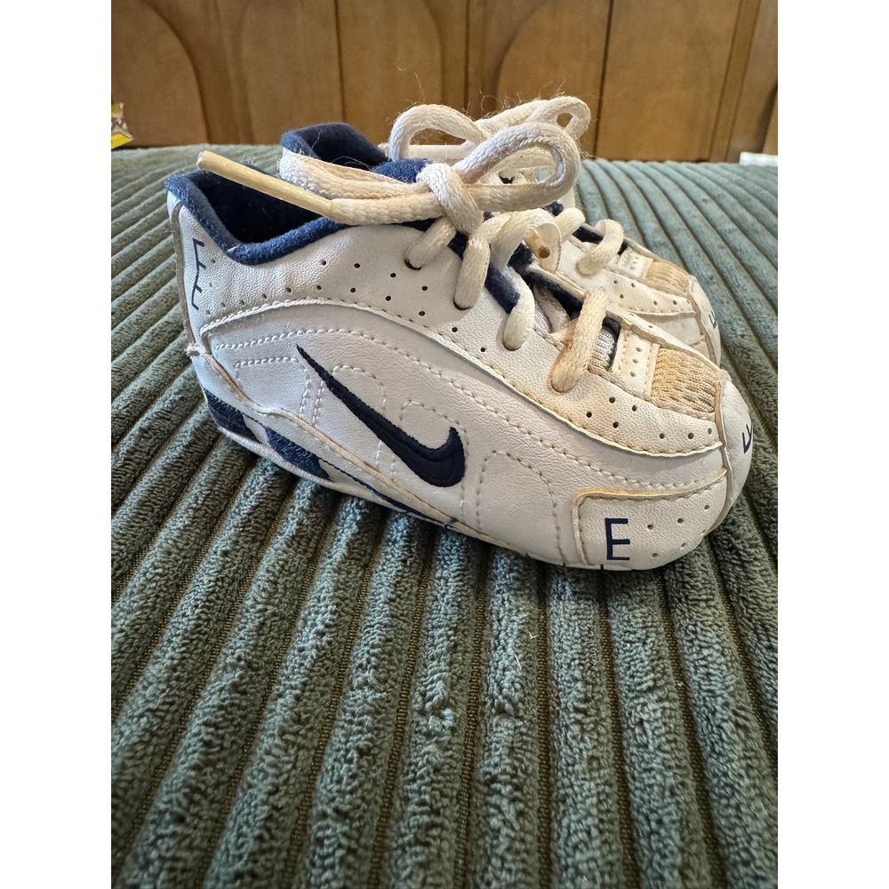 Nike Baby Toddler Shoes White and Navy Blue Sneakers Size 3C